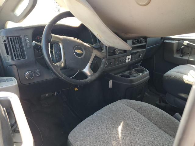 Chevrolet Express Image 6