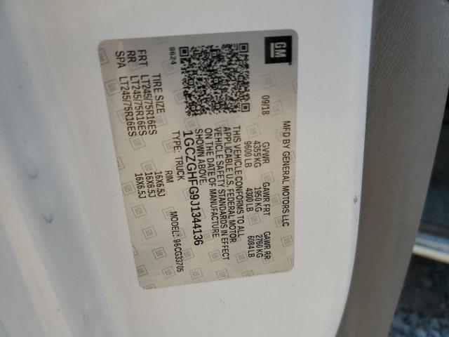 Chevrolet Express Image 10