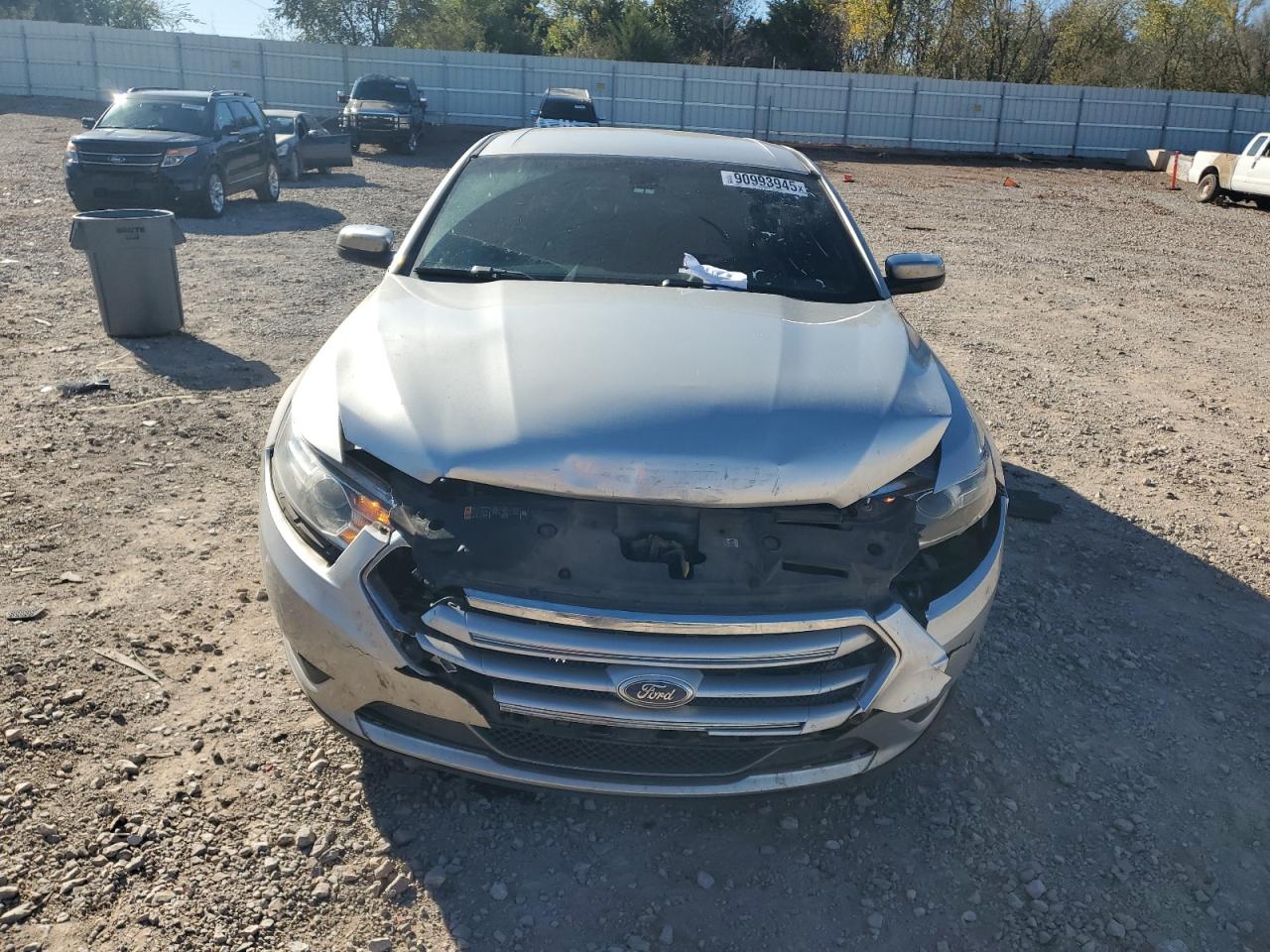 Ford Taurus Limited Image 10