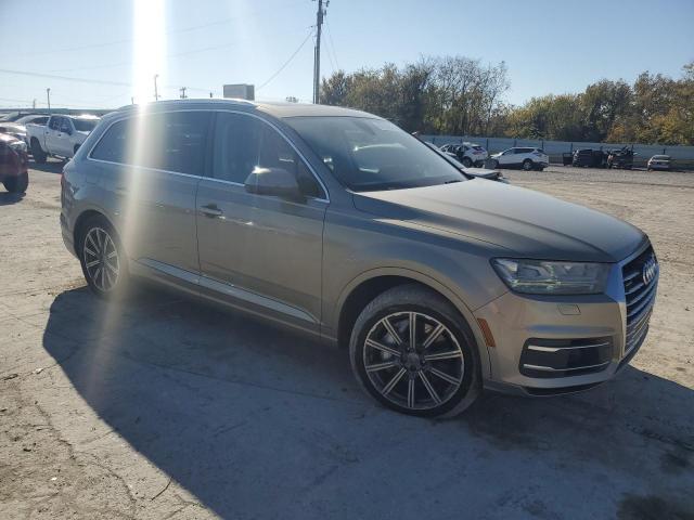 Audi Q7 Premium Plus Image 3