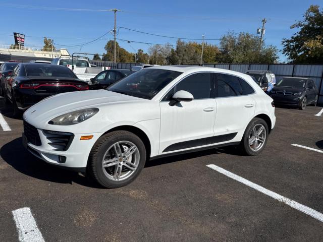 Porsche Macan S Image 13