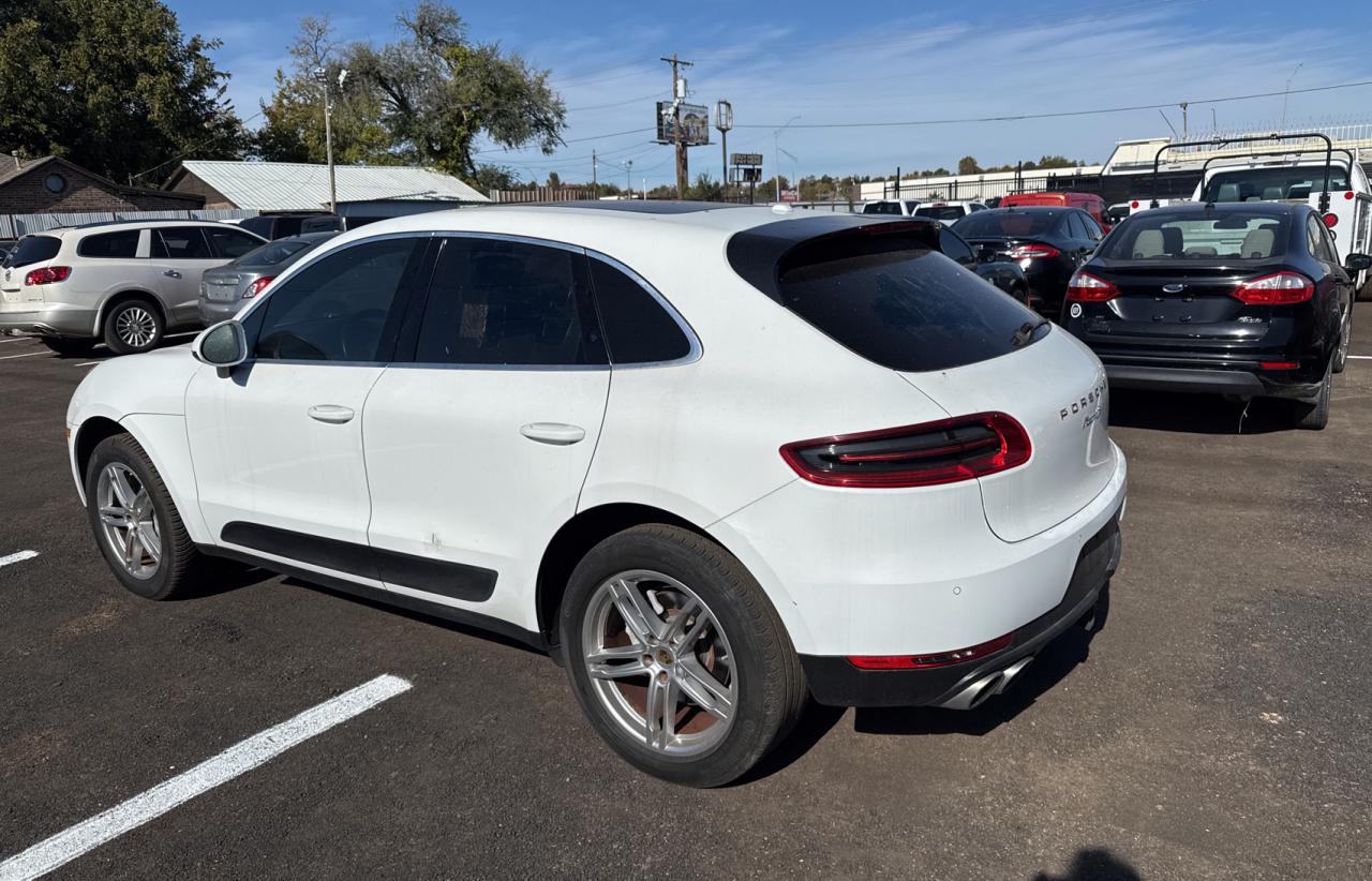Porsche Macan S Image 6