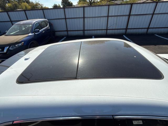 Porsche Macan S Image 11