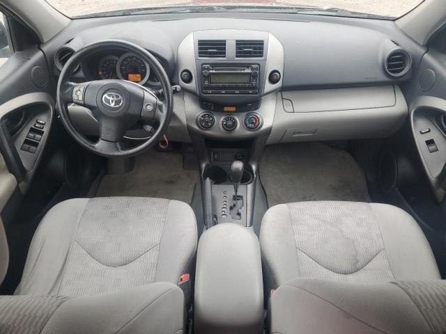 Toyota RAV4 Image 12