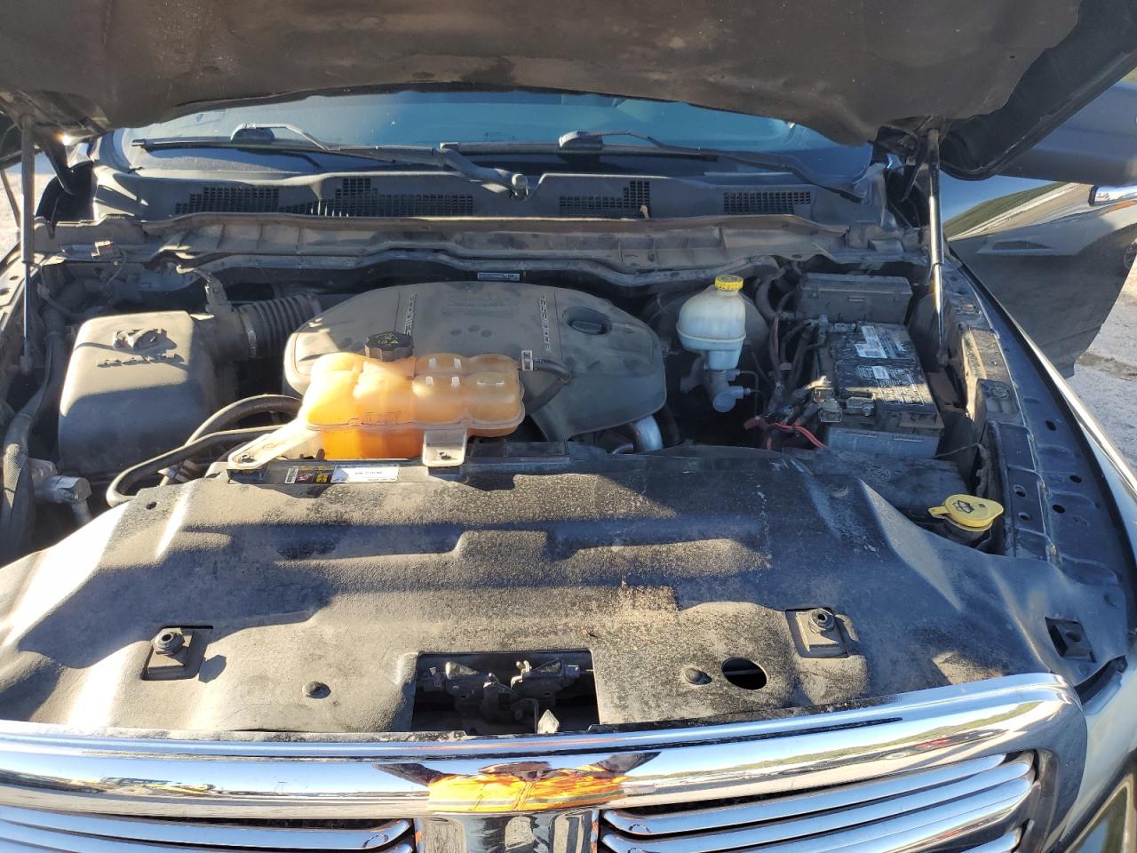 Ram 1500 Slt Image 9