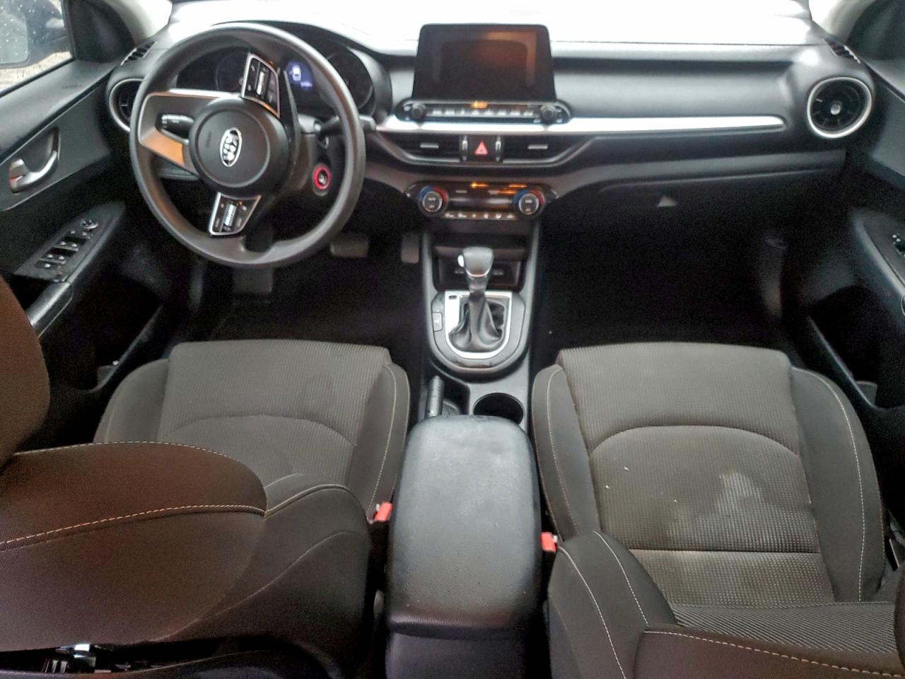 Kia Forte Fe Image 9