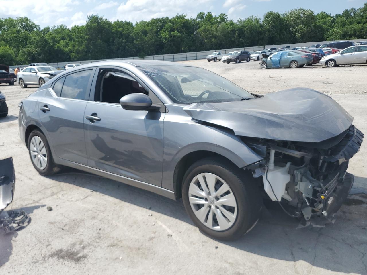 Nissan Sentra S Image 9