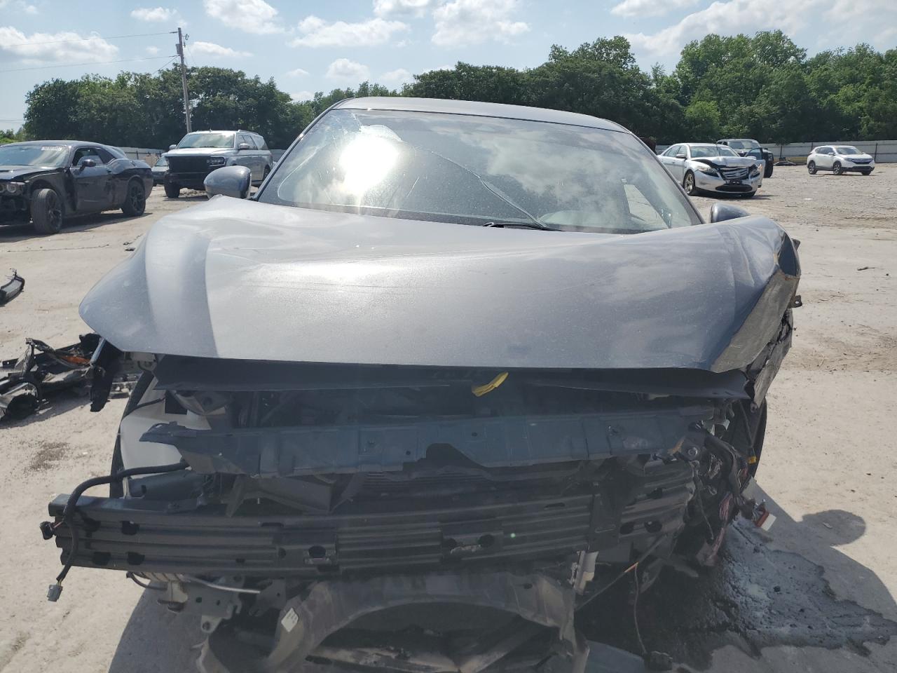 Nissan Sentra S Image 2