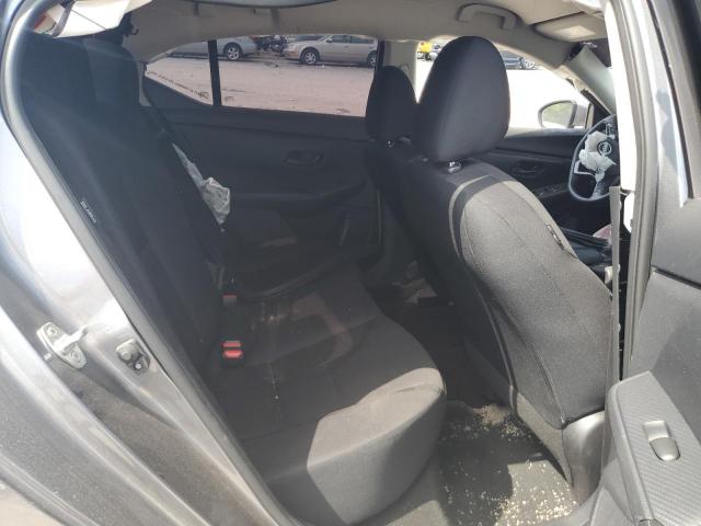 Nissan Sentra S Image 3