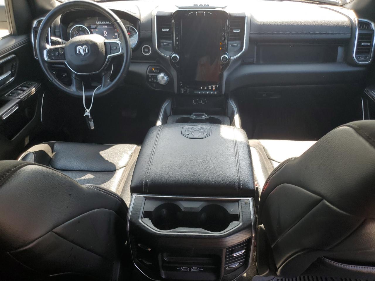 Ram 1500 Laramie Image 11