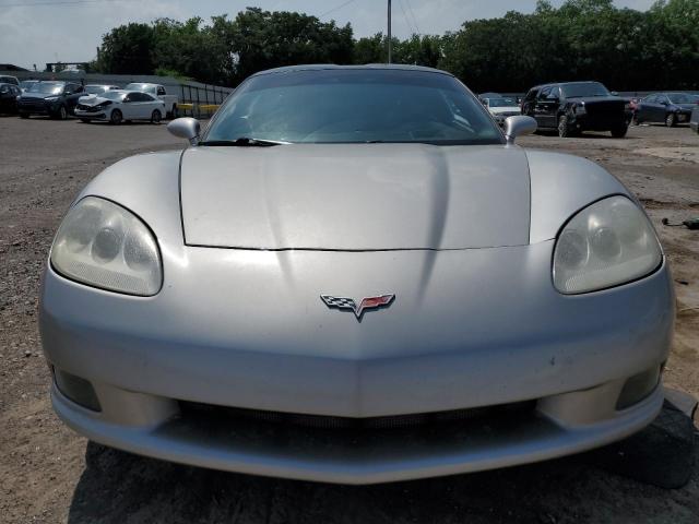 Chevrolet Corvette Image 4