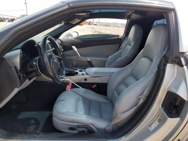 Chevrolet Corvette Image 11