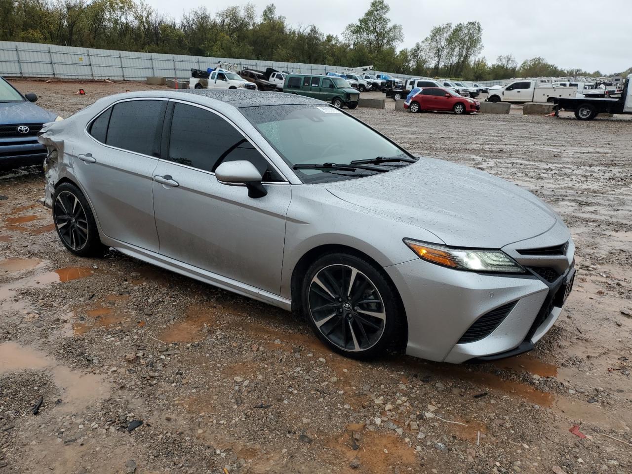 Toyota Camry Xse Image 3