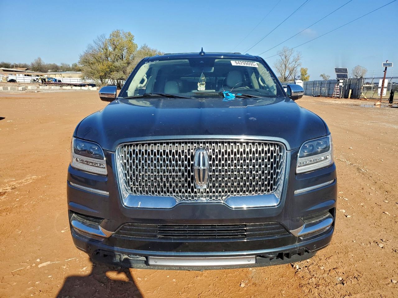 Lincoln Navigator Black Label Image 7