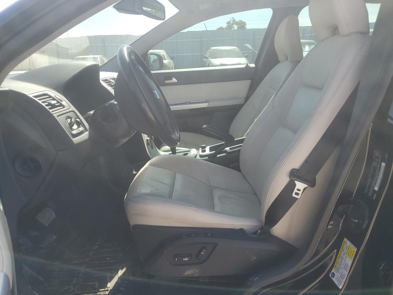 Volvo V50 T5 Image 5