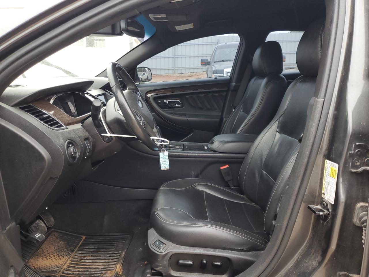 Ford Taurus Limited Image 2