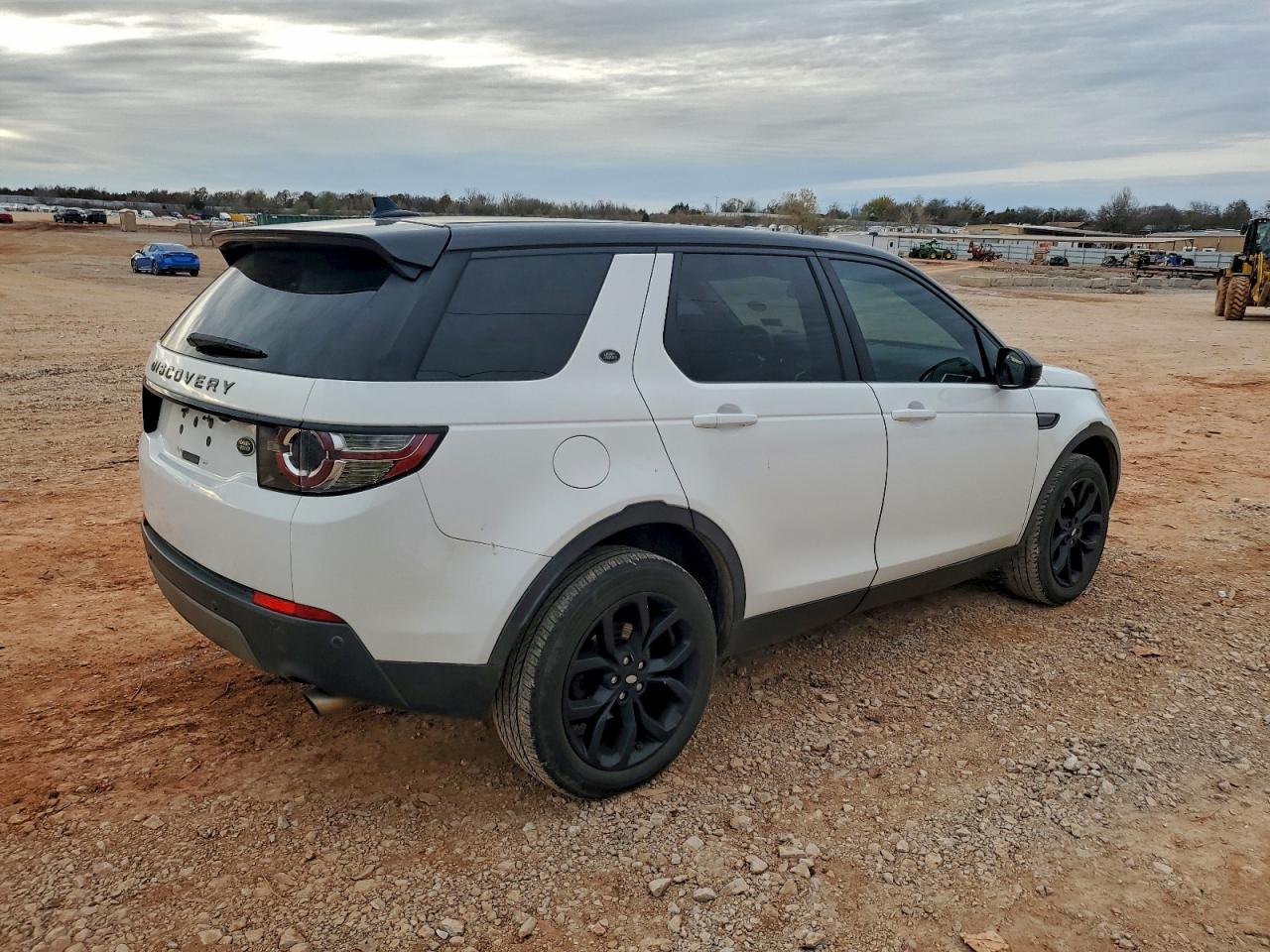 Land Rover Discovery Se Image 8
