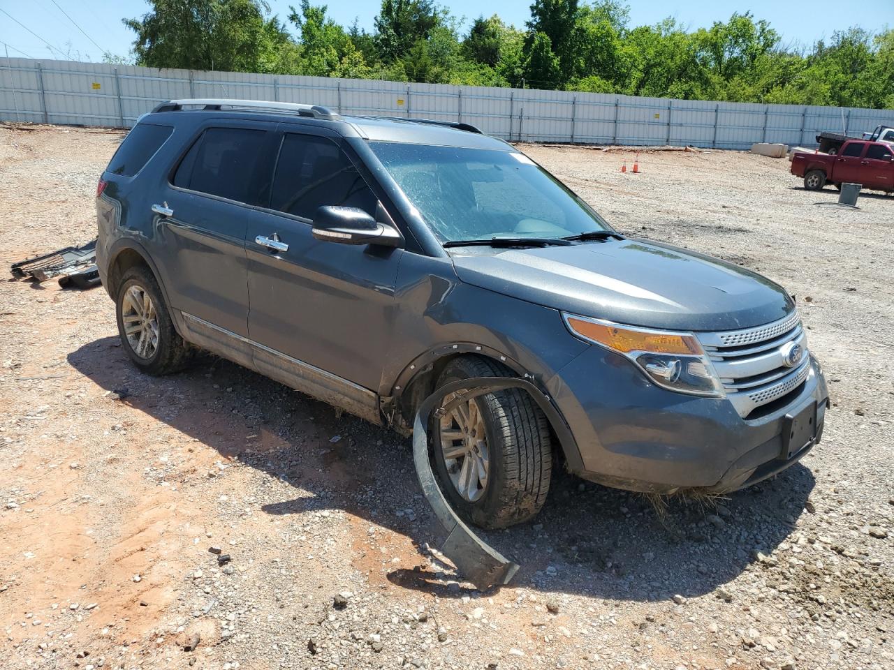Ford Explorer Xlt Image 6