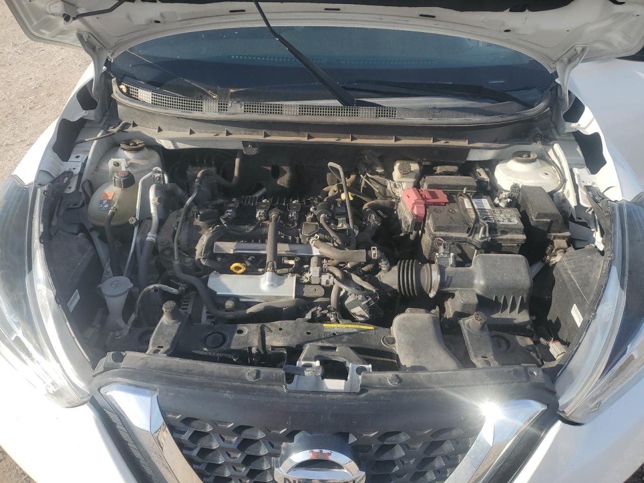 Nissan Kicks S Image 8