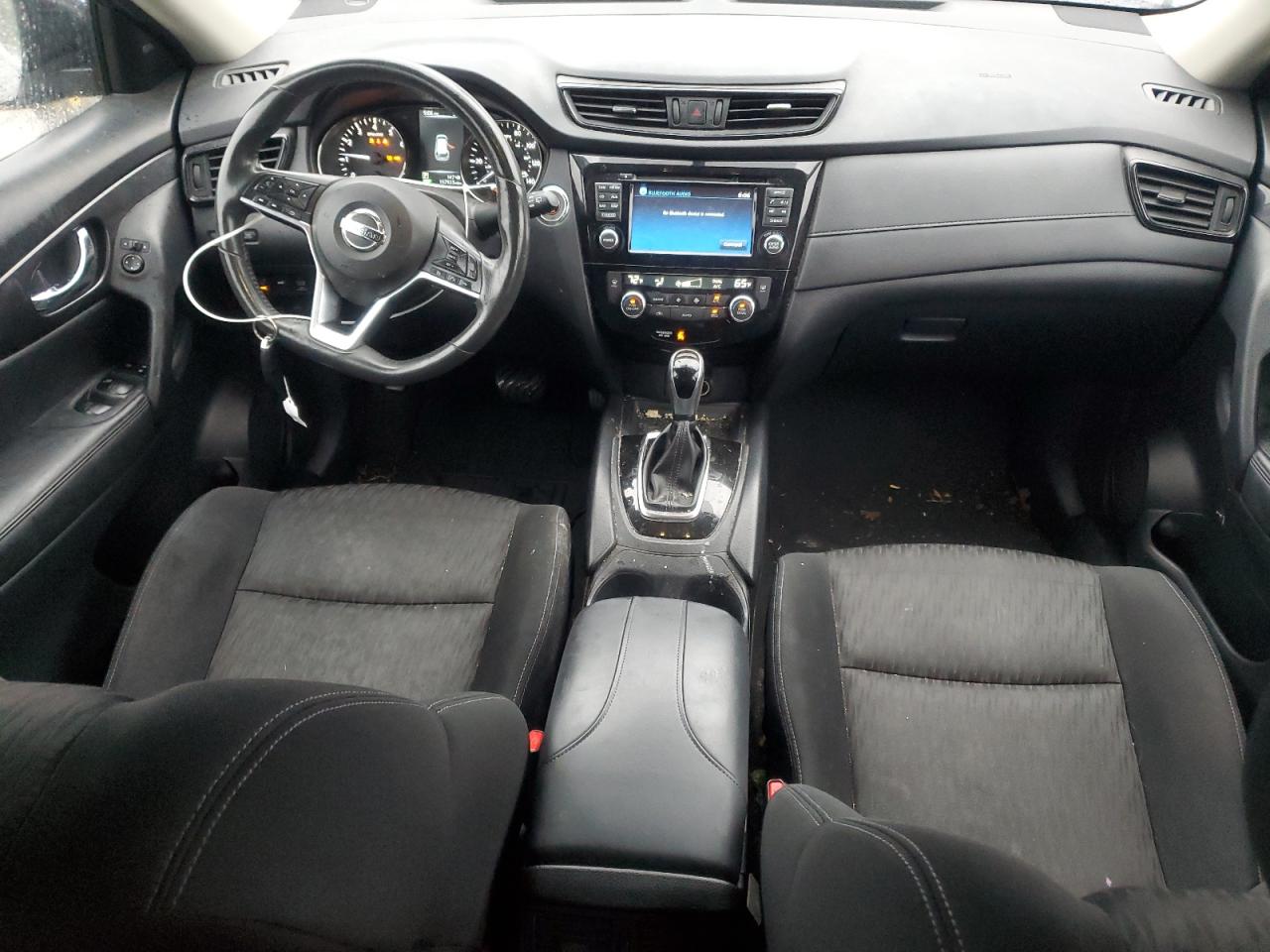Nissan Rogue S Image 7