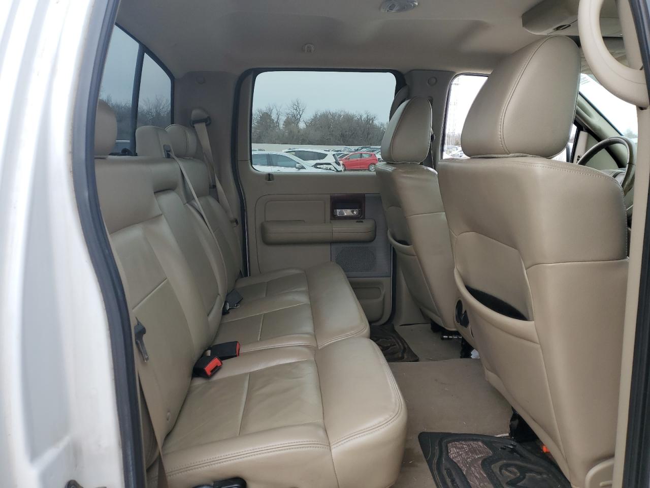 Ford F-150 Supercrew Image 9