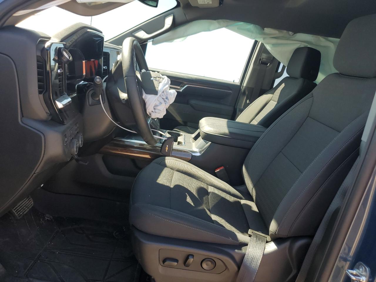 Chevrolet Silverado K2500 Heavy Duty Lt Image 7