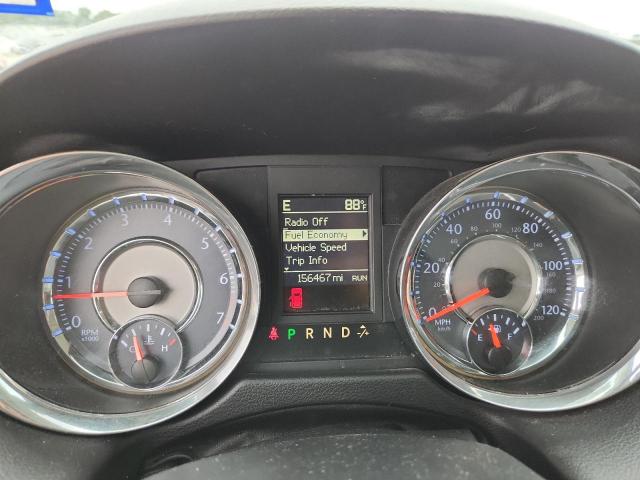 Chrysler Minivan Touring Image 11