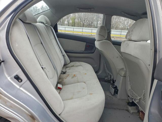 Kia Spectra Lx Image 10