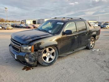  Salvage Chevrolet Avalanche