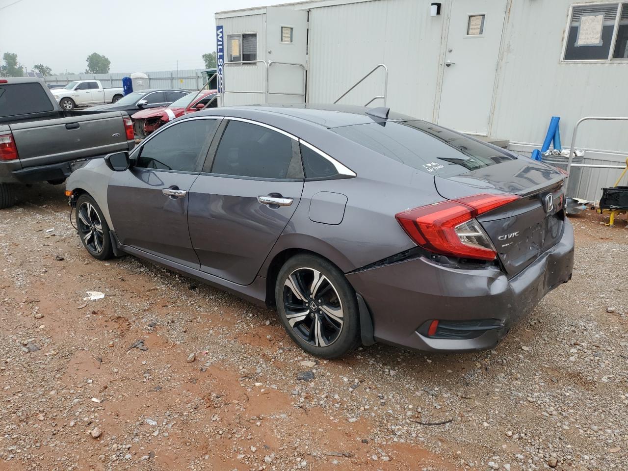 Honda Civic Touring Image 12