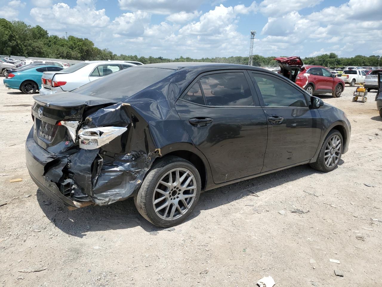 Toyota Corolla L Image 6