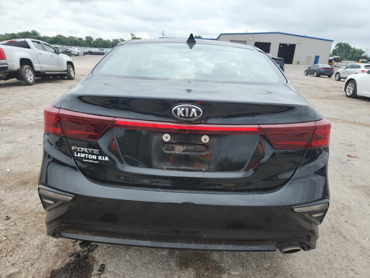 Kia Forte Fe Image 5