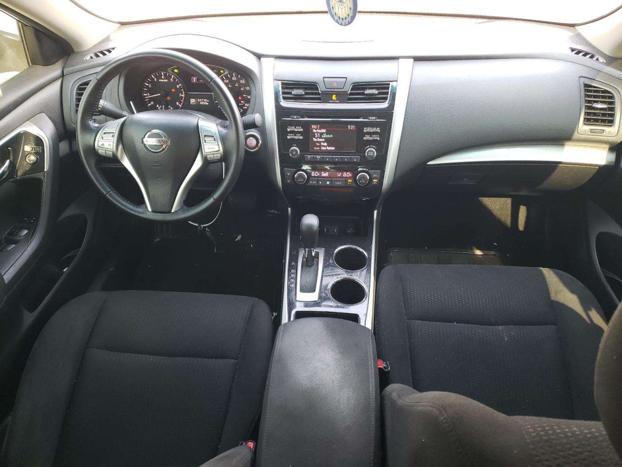 Nissan Altima 2.5 Image 3