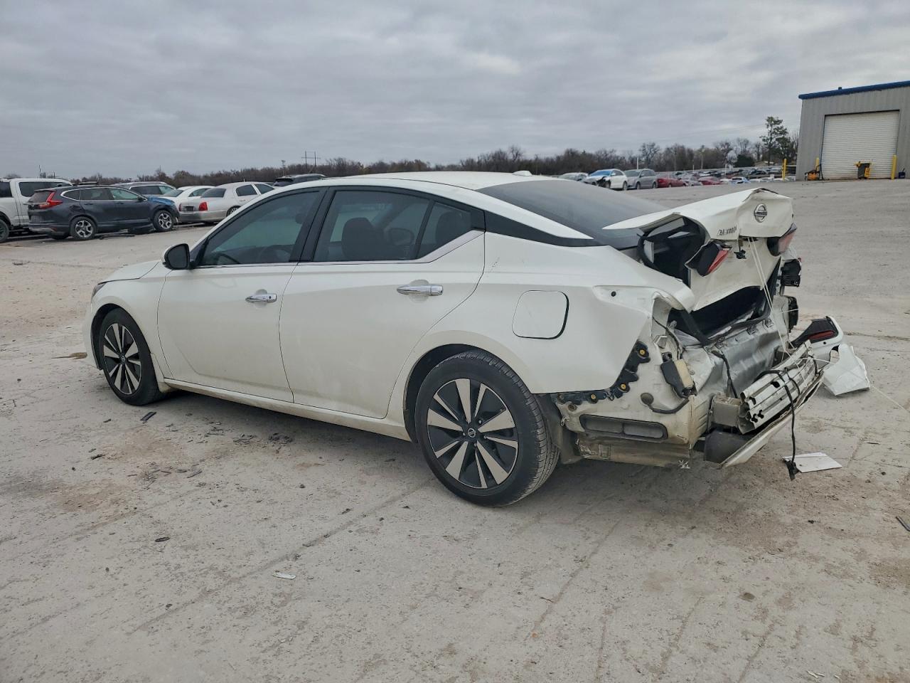 Nissan Altima Sv Image 4