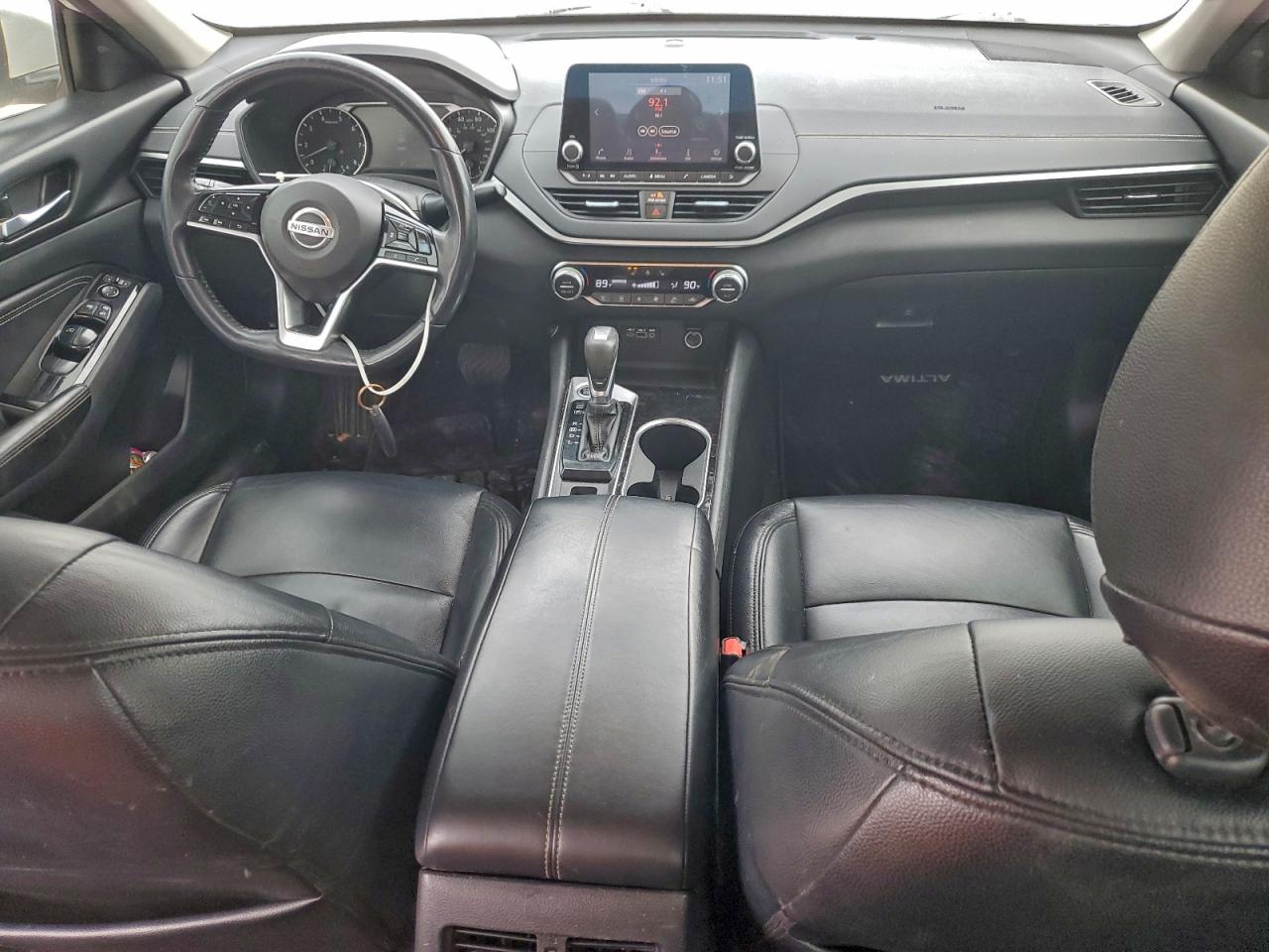 Nissan Altima Sv Image 12