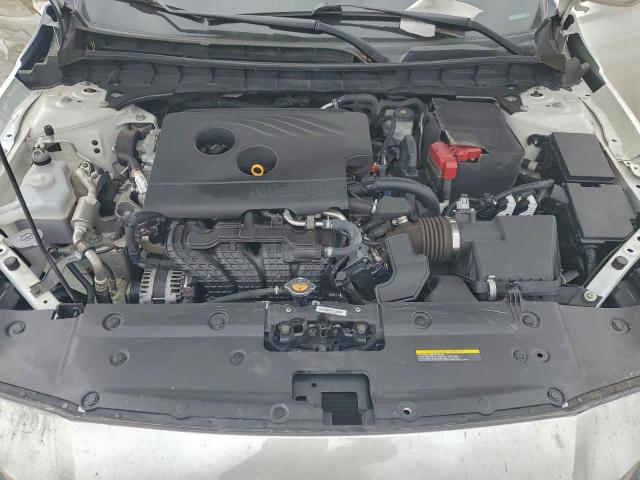 Nissan Altima Sv Image 6