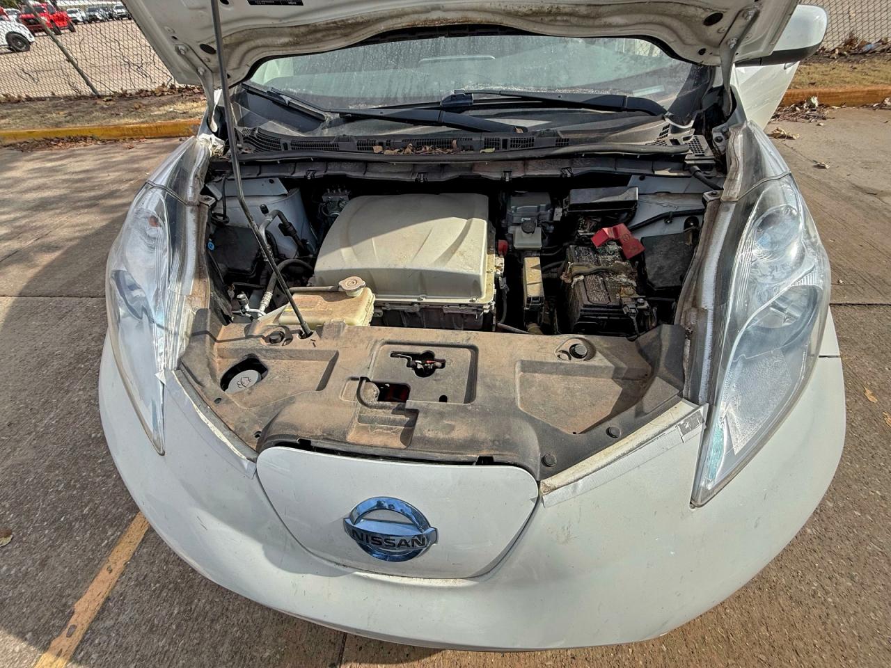 Nissan LEAF S Image 5