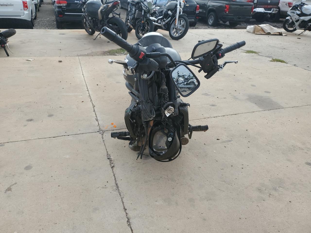 Kawasaki Ninja 650 E Image 3