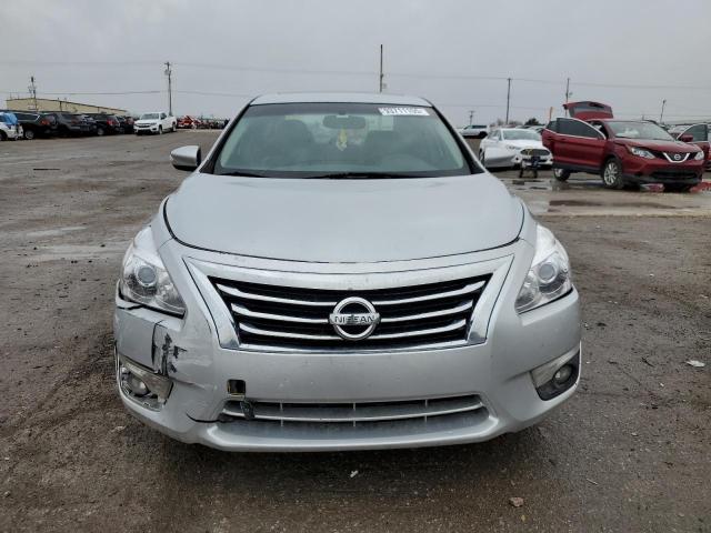 Nissan Altima 2.5 Image 3