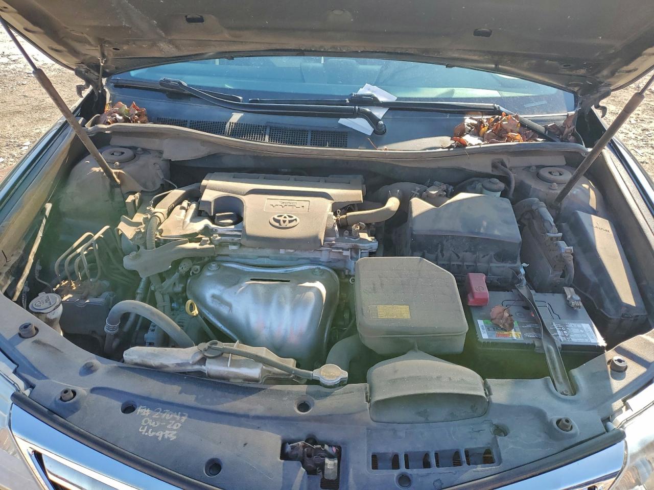 Toyota Camry L Image 6