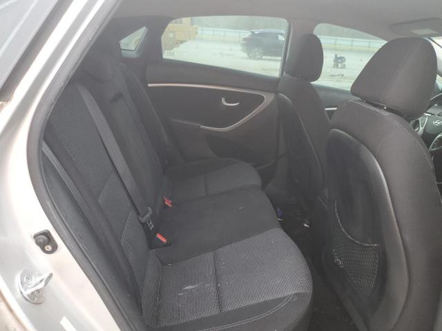 Hyundai ELANTRA Image 6