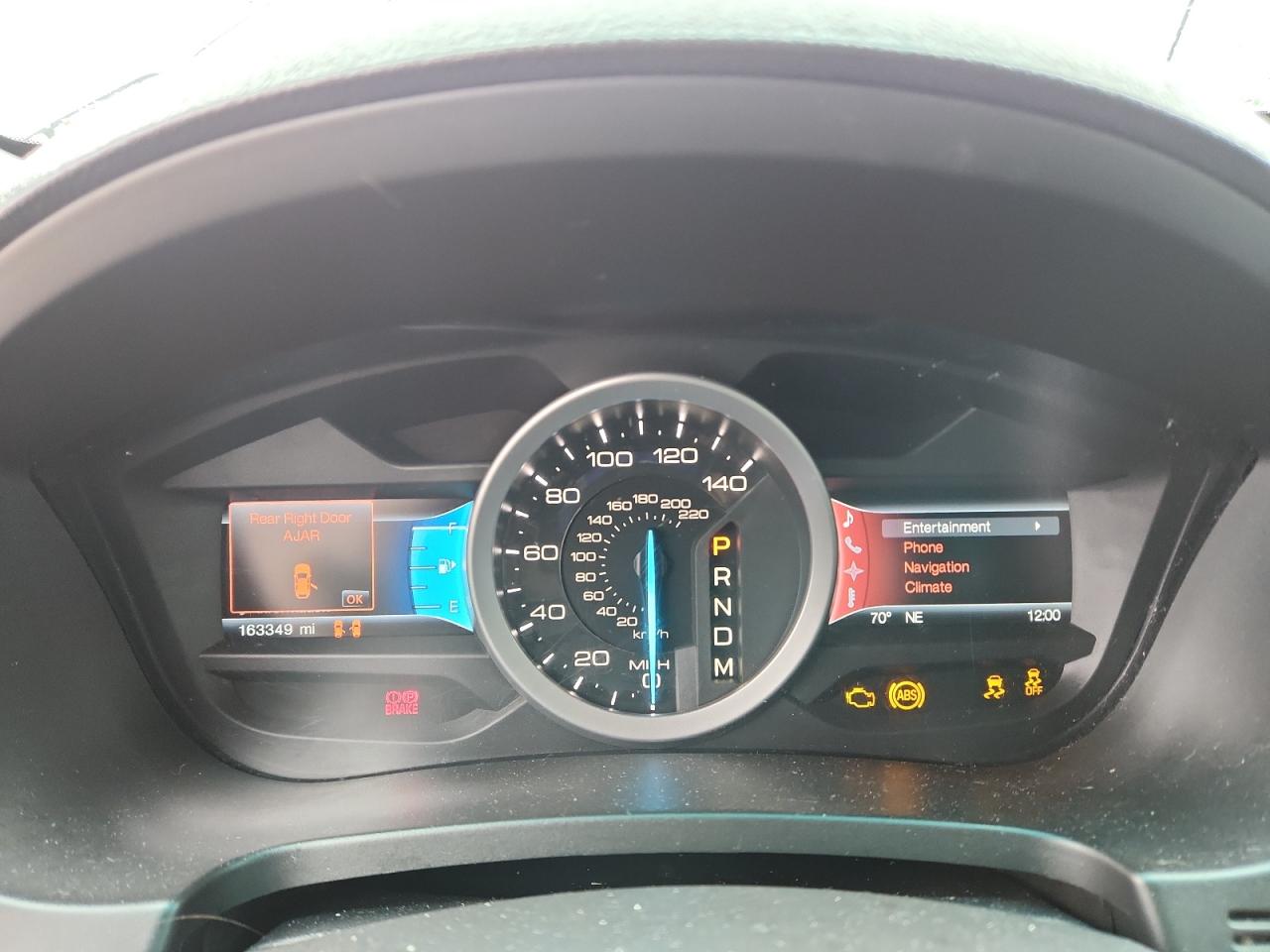 Ford Explorer Xlt Image 12