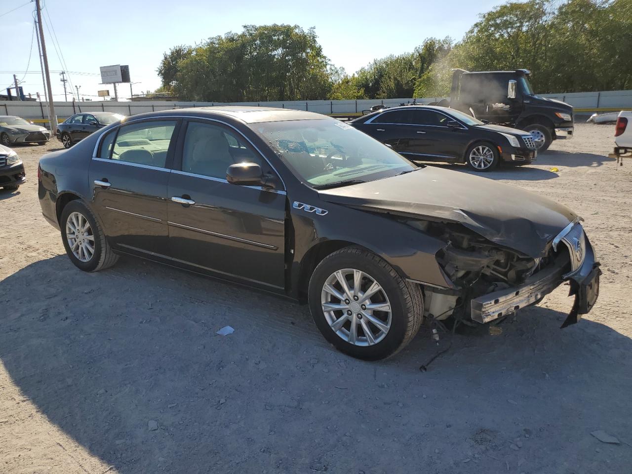 Buick Lucerne Cx Image 12