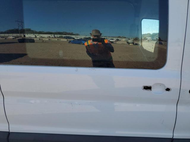 Ford Transit T-250 Image 11