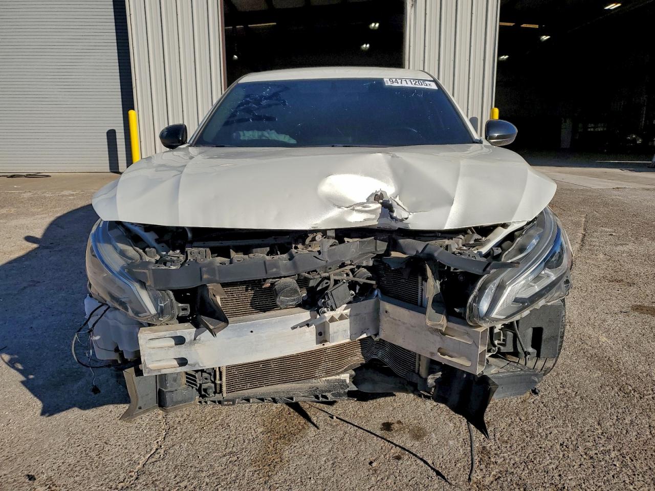 Nissan Altima Sr Image 7