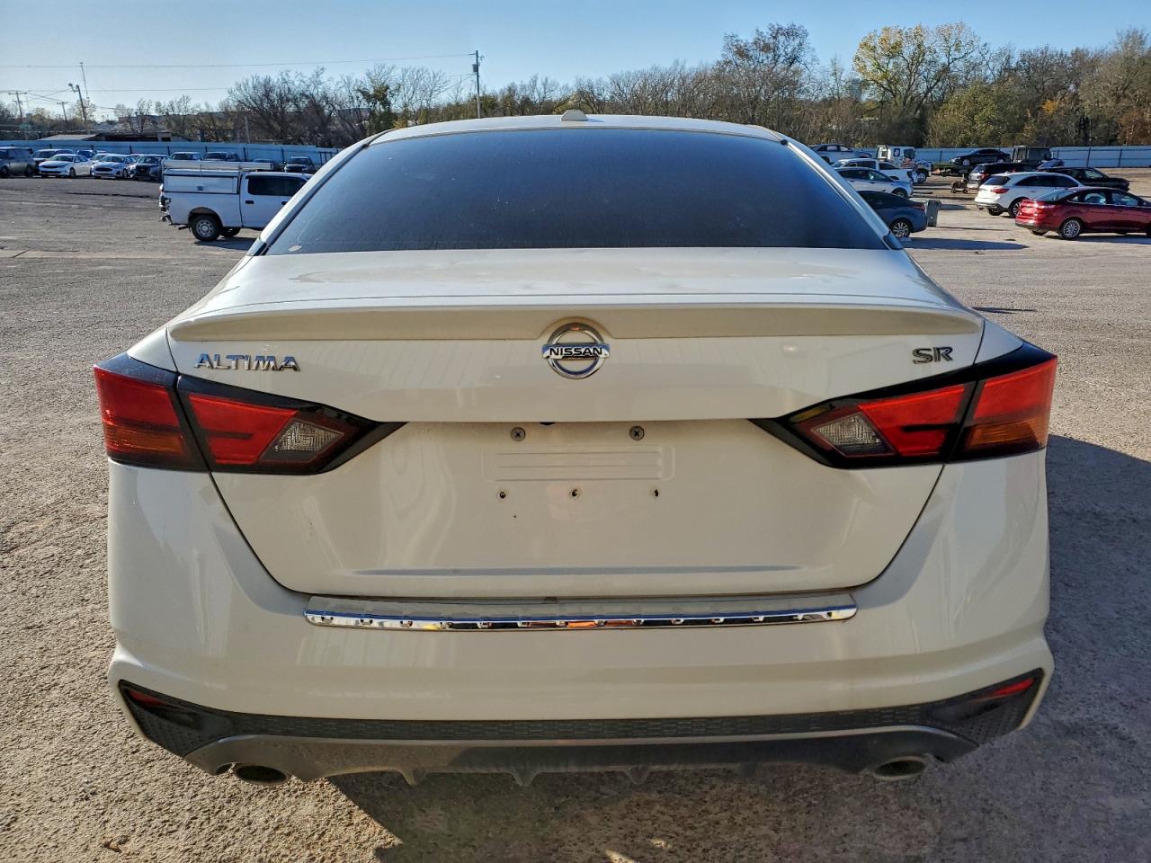 Nissan Altima Sr Image 5