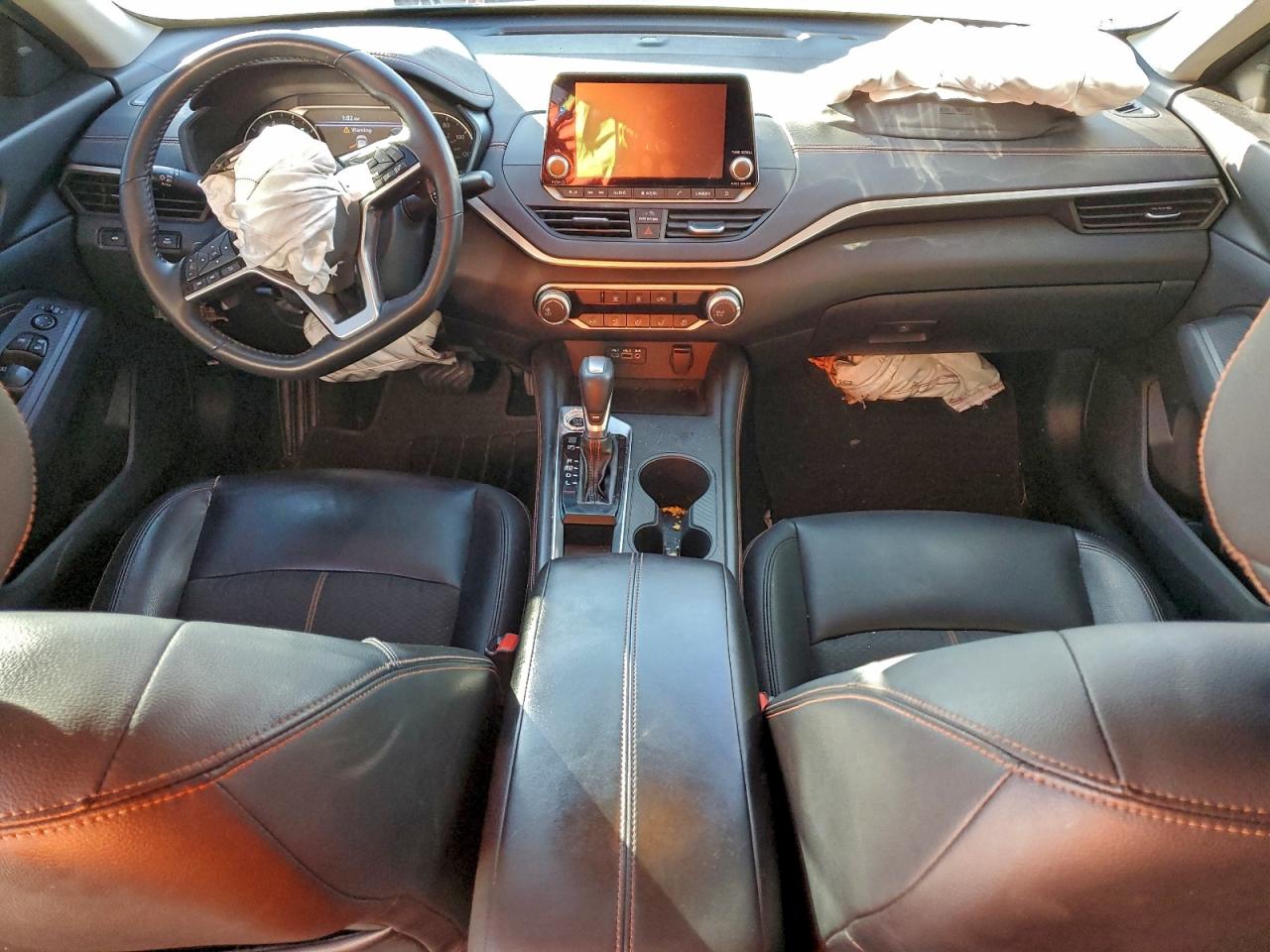 Nissan Altima Sr Image 9