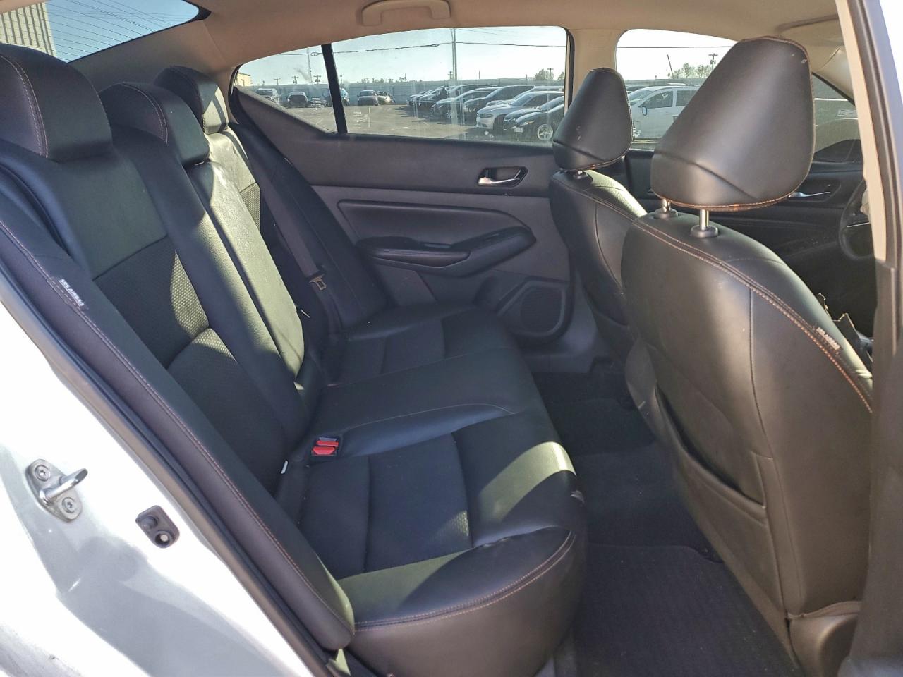 Nissan Altima Sr Image 3