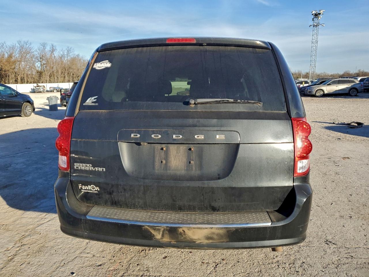 Dodge Caravan Se Image 8