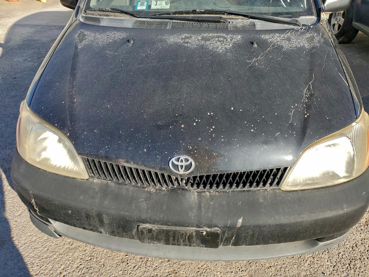 Toyota ECHO Image 11